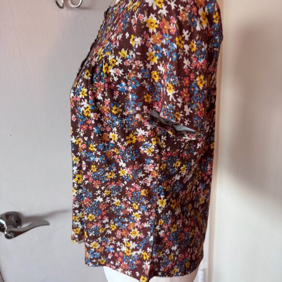 💚  Self Esteem Floral Button Front Top | Size M | Brown Boho Peplum Blouse - Picture 7 of 8